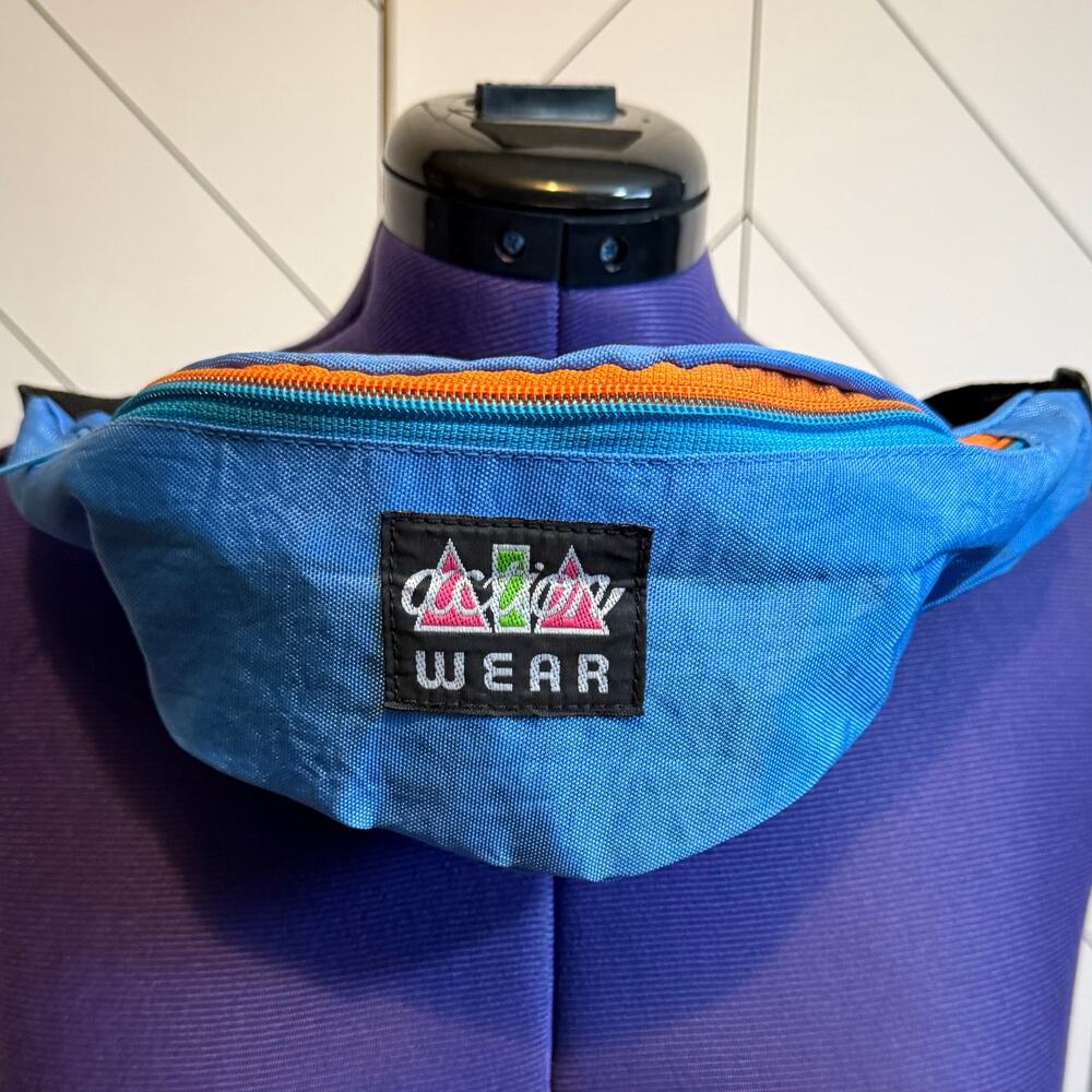 Action Wear Blue Retro Inspired Fanny Pack Travel Purse Bag Pouch Belt Casual